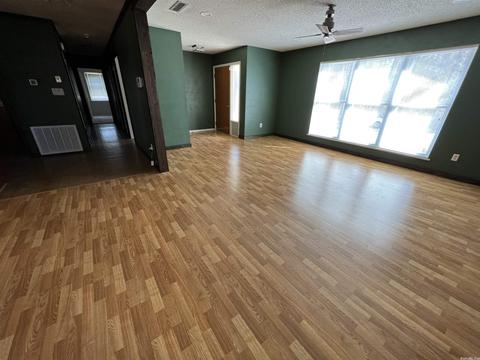 1406 Green St, Benton, AR 72015 photo 6