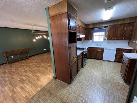 1406 Green St, Benton, AR 72015 photo 13