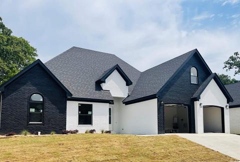 2426 Hurrican Gdns, Bryant, AR 72022 photo 1