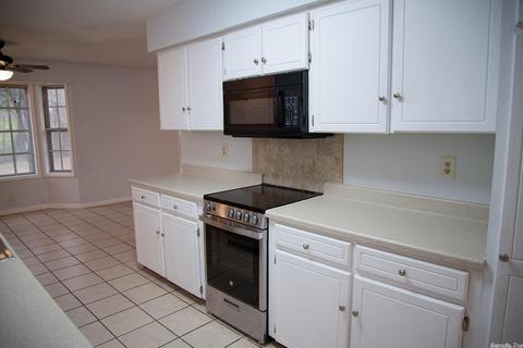 1 Greenbrier Ln, Conway, AR 72032 photo 6