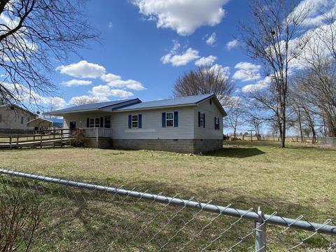 52 Sara Cir, Ash Flat, AR 72513 photo 2