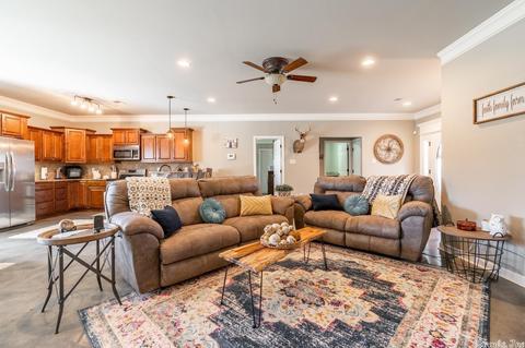 305 Sentell Loop, Austin, AR 72007 photo 9