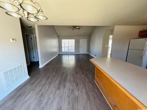 1407 Ridgecrest Dr, Benton, AR 72015 photo 4