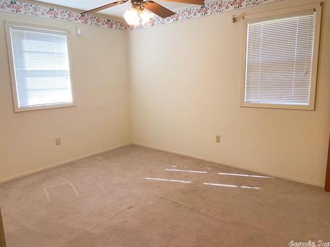 2209 W 37th, Pine Bluff, AR 71603 photo 11