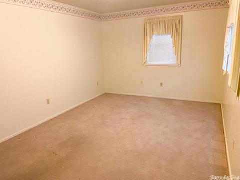 2209 W 37th, Pine Bluff, AR 71603 photo 2