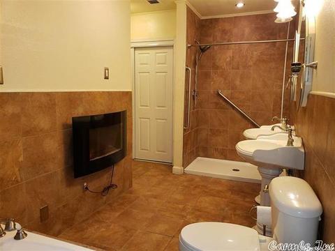 1119 W 25th Ave, Pine Bluff, AR 71603 photo 13