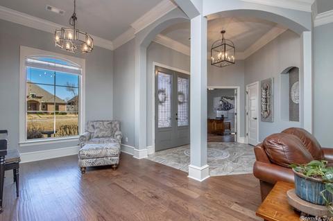 9013 Naples Cv, Benton, AR 72019 photo 4