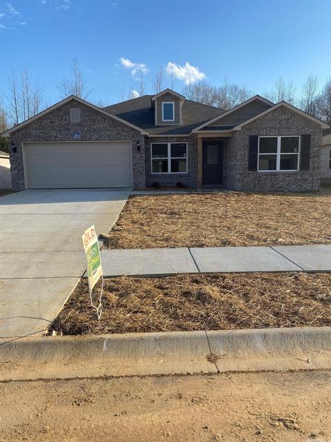 1085 Okeefe Ave, Conway, AR 72032 photo 1