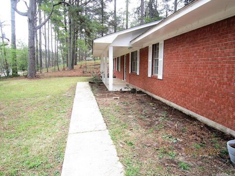 364 E Willis Ave, Monticello, AR 71655 photo 3