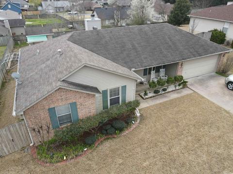 817 Fox Ridge Dr, Benton, AR 72019 photo 1