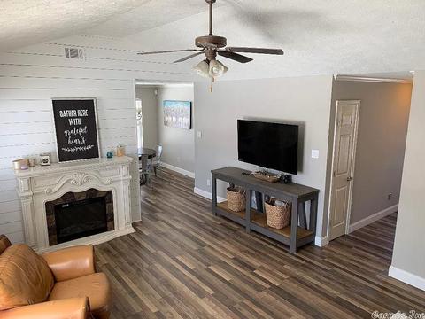 15 Willow Cv, Ward, AR 72176 photo 2