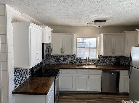 15 Willow Cv, Ward, AR 72176 photo 3