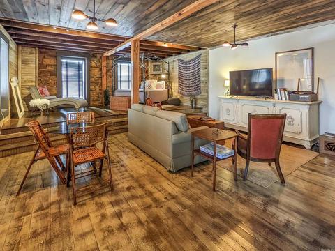 102 E Main St, Mountain View, AR 72560 photo 13