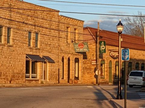 102 E Main St, Mountain View, AR 72560 photo 16
