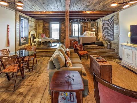 102 E Main St, Mountain View, AR 72560 photo 10