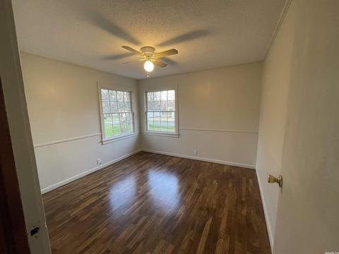 509 N Holly St, Beebe, AR 72012 photo 4