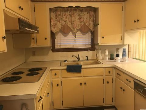2303 N Sheraton Dr, Pine Bluff, AR 71603 photo 11