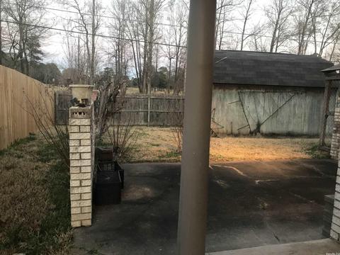 2303 N Sheraton Dr, Pine Bluff, AR 71603 photo 4
