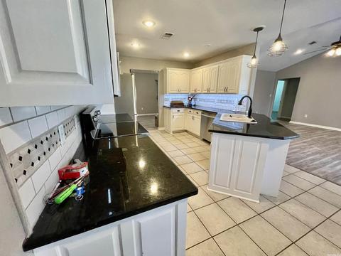 201 Mountain View St, Bismarck, AR 71929 photo 11