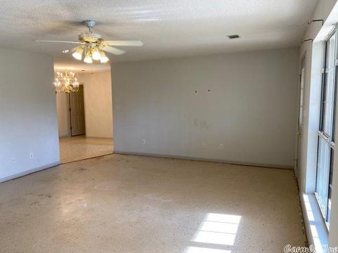 19 Shoemaker Cir, Conway, AR 72032 photo 12