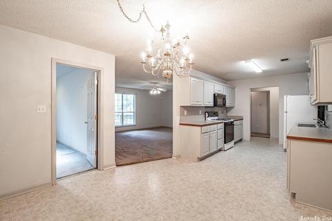 19 Shoemaker Cir, Conway, AR 72032 photo 6