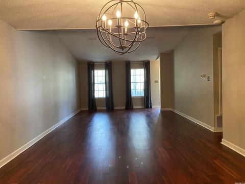 616 Greenbriar Dr, Pine Bluff, AR 71603 photo 2