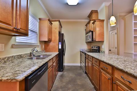 2515 W Robinhood, Bryant, AR 72022 photo 5