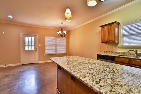 2515 W Robinhood, Bryant, AR 72022 photo 6