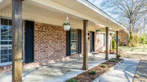 860 Davis St, Conway, AR 72034 photo 28