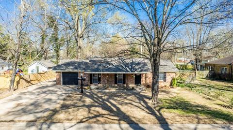 860 Davis St, Conway, AR 72034 photo 29