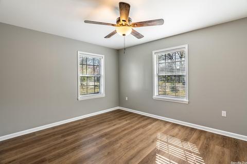 860 Davis St, Conway, AR 72034 photo 19