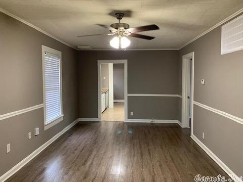 1827 Independence Ave, Conway, AR 72034 photo 3