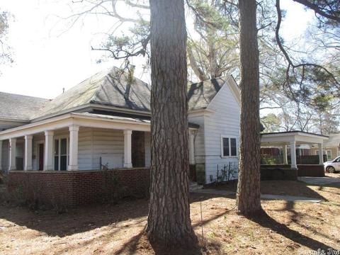 513 W Pine St, Warren, AR 71671 photo 2