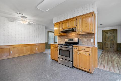 13182 Highway 8, Amity, AR 71921 photo 5