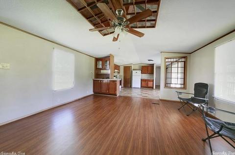 407 Heather Loop, Lonoke, AR 72086 photo 4