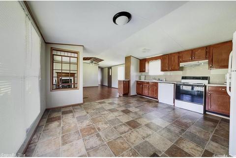 407 Heather Loop, Lonoke, AR 72086 photo 5