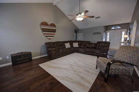 2415 Spring Crk, Benton, AR 72015 photo 2