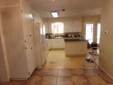 10616 Glendale, Pine Bluff, AR 71603 photo 7
