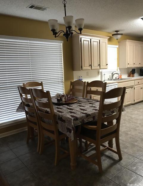 330 Meadow Creek Dr, Haskell, AR 72015 photo 4