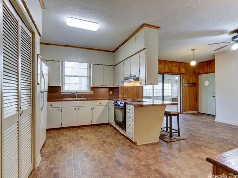 1410 Green St, Benton, AR 72015 photo 8