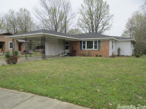 1803 Howard St, Pine Bluff, AR 71603 photo 1
