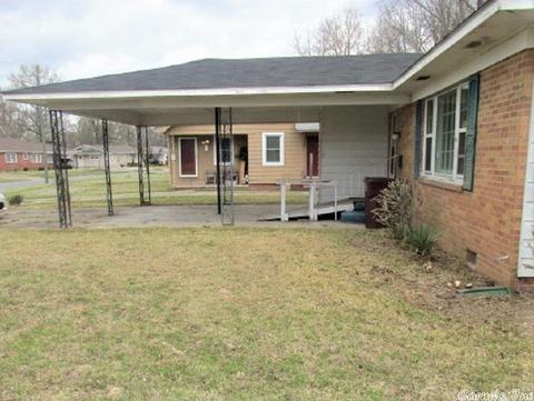 1803 Howard St, Pine Bluff, AR 71603 photo 3