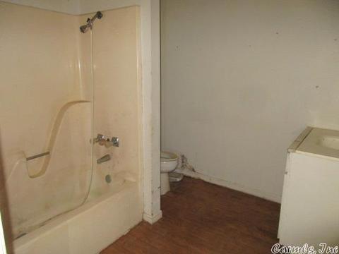 1803 Howard St, Pine Bluff, AR 71603 photo 12