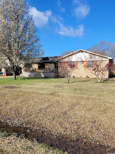 33 Woodlawn Dr, Beebe, AR 72012 photo 1