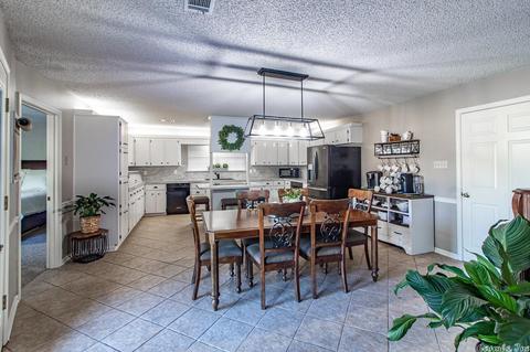 898 Heather Cr, Conway, AR 72034 photo 6