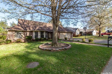 898 Heather Cr, Conway, AR 72034 photo 1