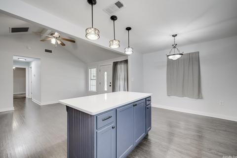 703 5th St, Conway, AR 72032 photo 12