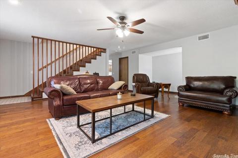 5538 Ridgeway Dr, Benton, AR 72019 photo 9