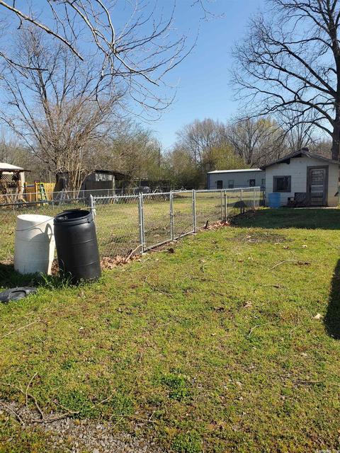 103 Pine St, Mcrae, AR 72102 photo 2