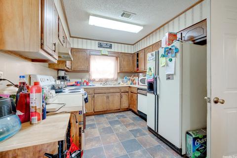 1617 Rushing Cir, Conway, AR 72034 photo 6